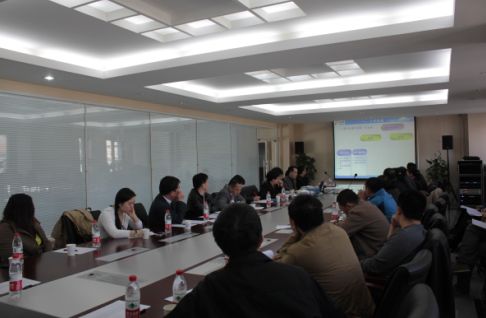 图为：硅藻泥行业知识产权侵权案分析会议在京召开