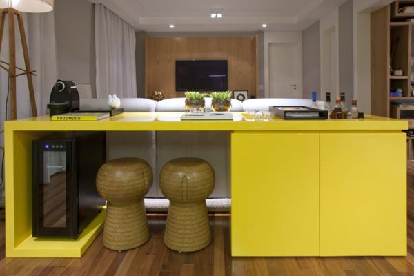 木质地板铺设现代风格 巴西舒适奢华公寓(图) 