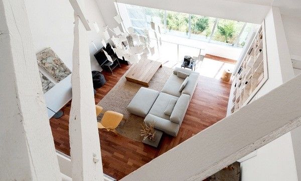 实木地板大地色系 法国简约风格马赛公寓(图) 