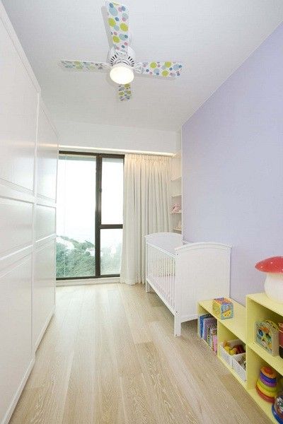 100平米香港白色公寓 现代与古典的混搭家 