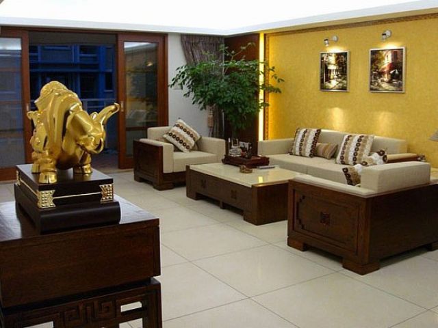 黄色背景墙装饰的卧室 新古典中式雅居(组图) 