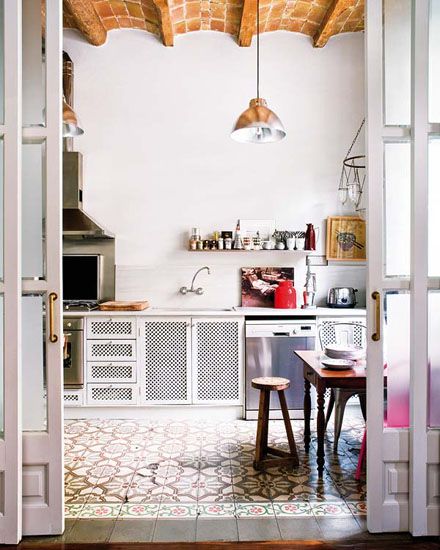 室内设计师蒙特塞在巴塞罗那的温馨家(组图) 