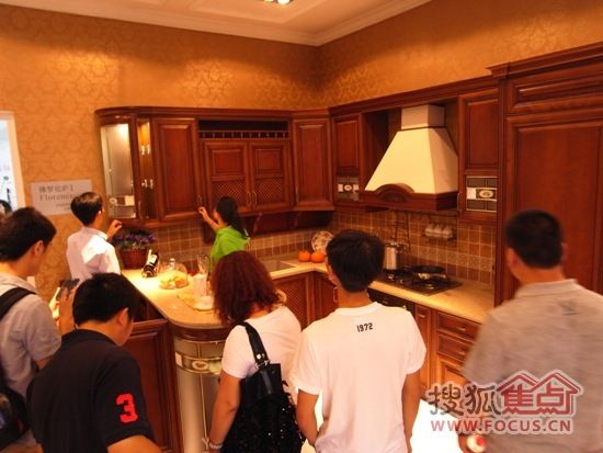 第十八届上海厨卫展网上观展 好兆头厨柜(图) 