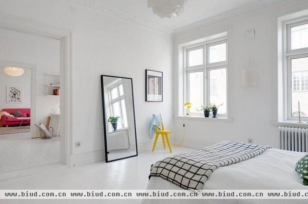 北欧色彩交响曲 哥德堡纯白地板精致公寓(图)