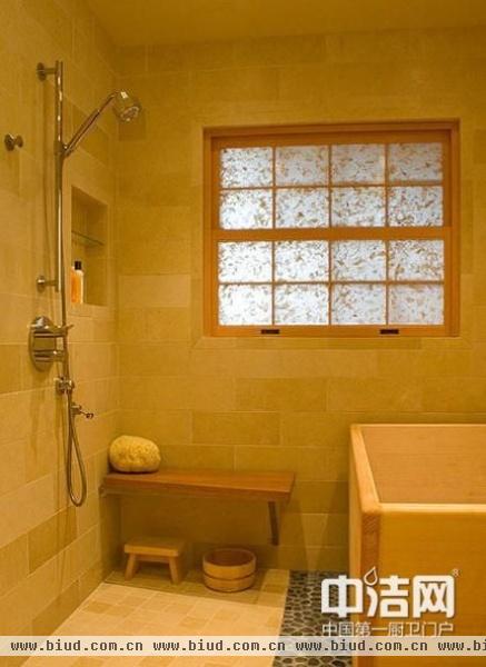 2套日式卫浴装修案例 回归原始自然之美
