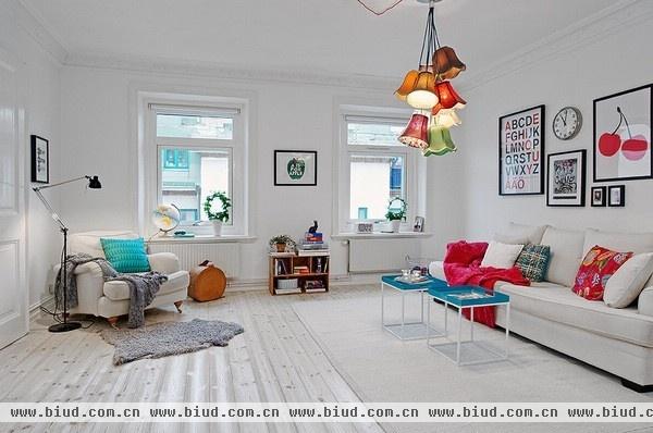 浅色地板五彩生活 70平米典型瑞典式公寓(图)