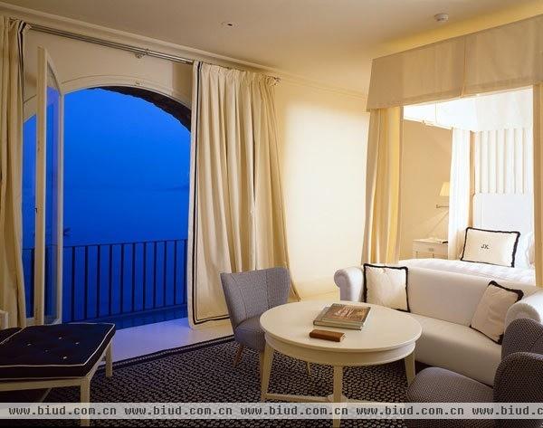 意大利的极致奢华 橡木地板尊贵海滨酒店(图)