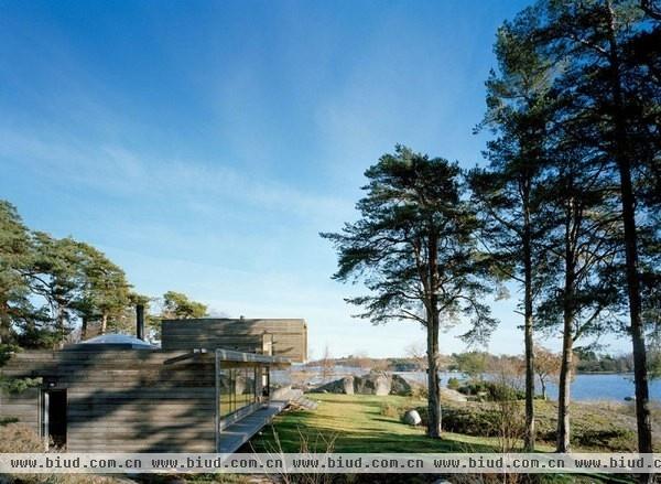 拥抱大海海边别墅 瑞典名设计师设计（图）