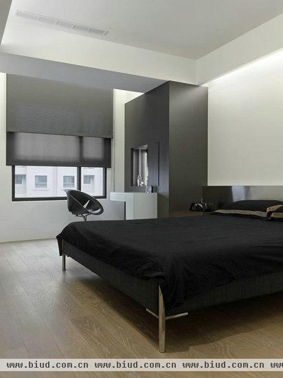 125平三居室 低调灰与白现代大户型装修方案