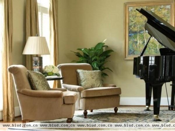 经典与高贵 舒适与宁静15款米色客厅设计(图)