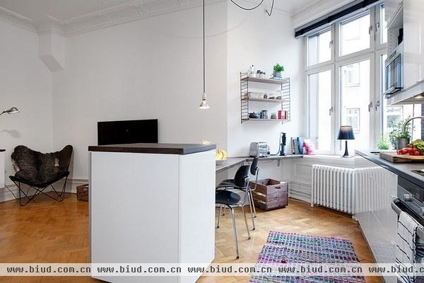 空间小不是借口 43平米瑞典公寓也能有吧台