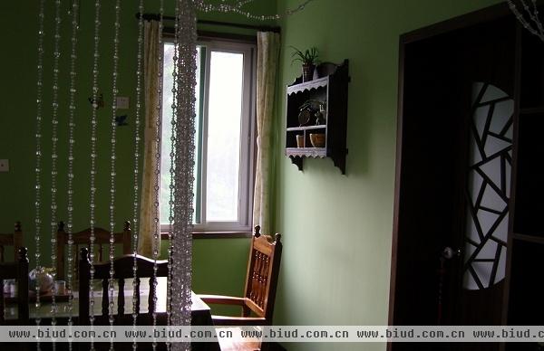 两室两厅的绿色清新中式古典风小复式（图）