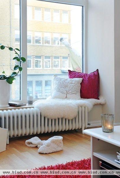 瑞典迷人年轻公寓 淡雅地板营造宁静空间(图)