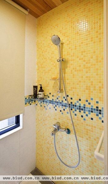 卫浴间瓷砖
