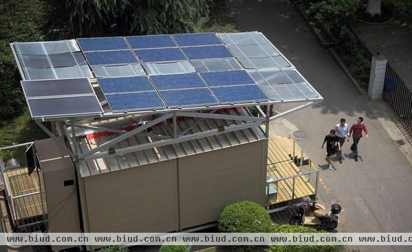 东南学子造太阳能未来屋 方便拆装微排放(图)