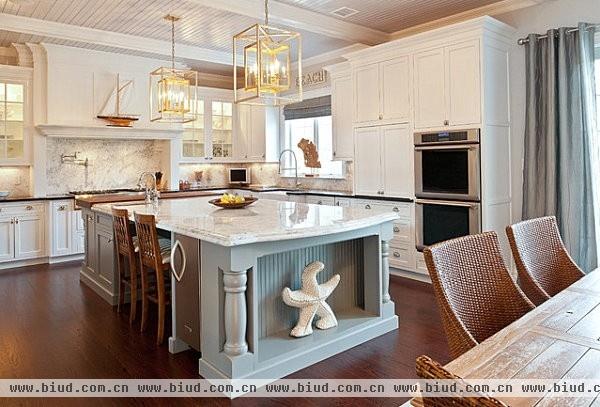 品味空间让你的厨房亮起来 18款厨房装饰方案
