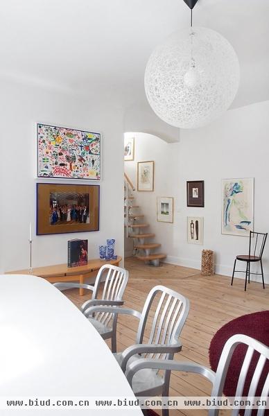 98平带露台清新与原创兼具北欧双层复式公寓