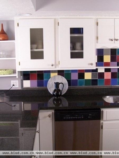 厨房也美丽 防溅板瓷砖拼接设计欣赏（组图）