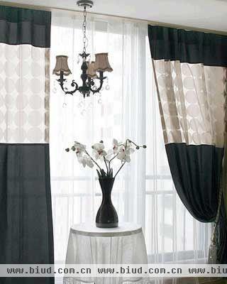30款欧式客厅窗帘效果图迷人风采 夏日凉爽感受