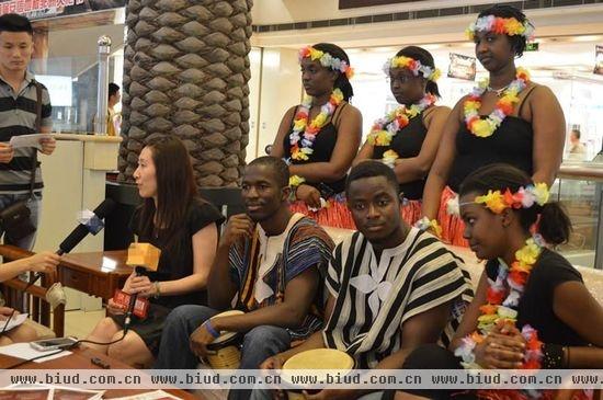 地板界袭来火热“非洲”风 安信首届非洲文化节开幕