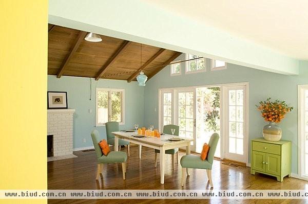 柔和淡雅的色彩 木质地板打造浪漫温馨家(图)