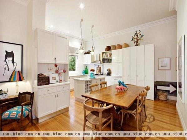 澳大利亚墨尔本色彩分明维多利亚式住宅（图)