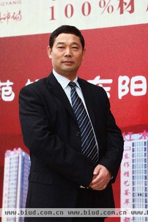 东阳红木家具市场总裁李黎明