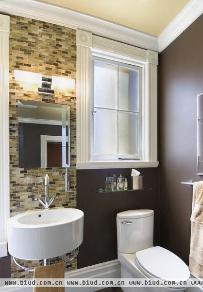 小瓷砖抢镜十足，卫浴空间独特展现