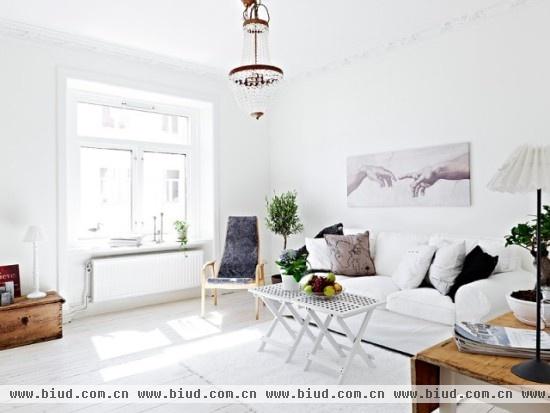 65平白色原生态公寓 北欧风格清凉来袭(组图)