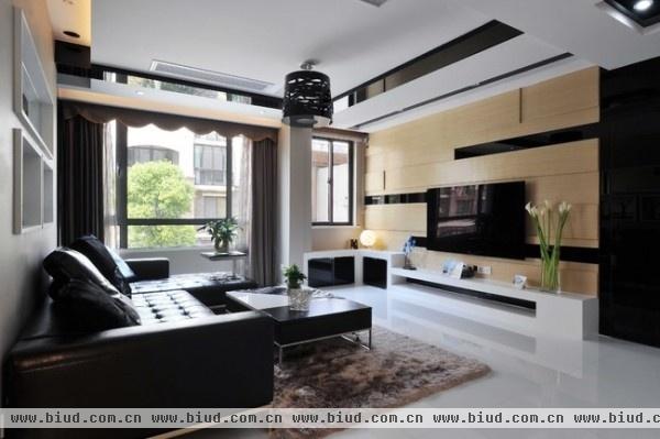 黑与白的极致融合 240平米现代简约之家(图)