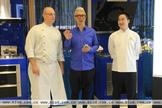 美食作家欧阳应霁与两位烹饪大师在老板厨源文化烹饪体验馆互动