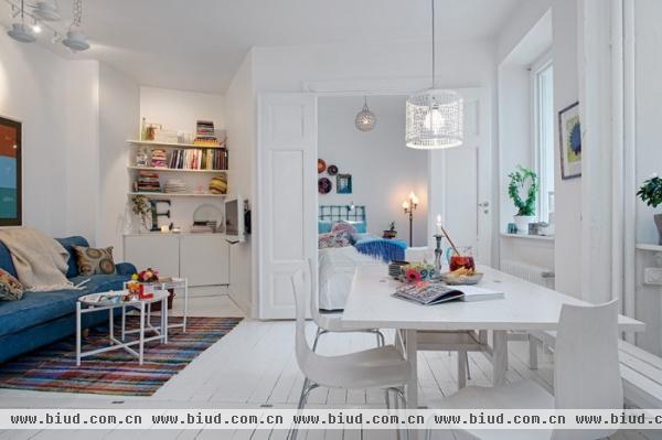 北欧白色主题多彩公寓 纯净地板充满活力(图)