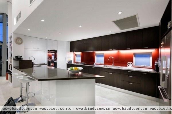 中性色彩 澳大利亚现代住宅设计