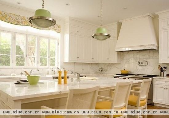 自然厨房家居设计 为家增添和谐色彩(组图)