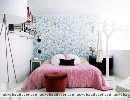 12个北欧风格壁纸搭配 扮靓小卧室容颜(组图)