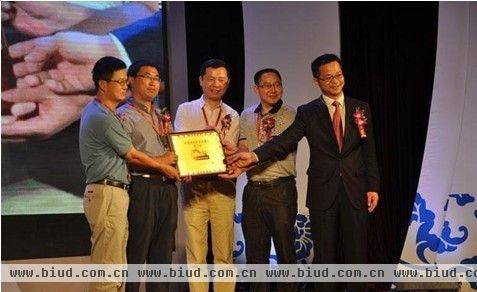 2011年度十佳涂料品牌颁奖盛典上涂料职业经理人俱乐部揭牌