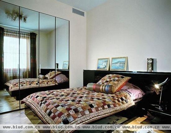 木地板装点玲珑空间 16款小户型卧室装修设计