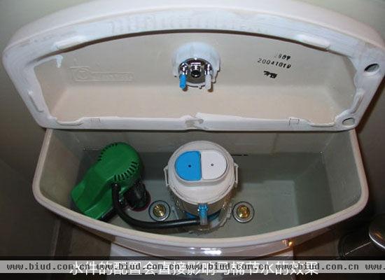 卫浴间节水有妙招 如何选购节水马桶