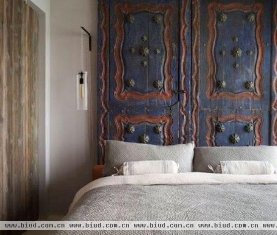 卧室背景墙装修效果图 别出心裁的床头设计