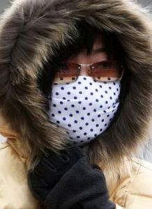冬季佩戴口罩预防口腔疾病