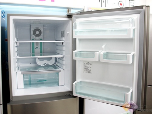 全温区直降700元 海尔三门冰箱受捧