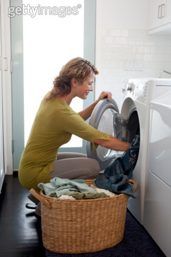一水多用分开洗 洗衣机怎么用最省水 